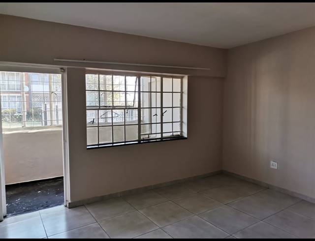 1 bed property to rent in LINMEYER